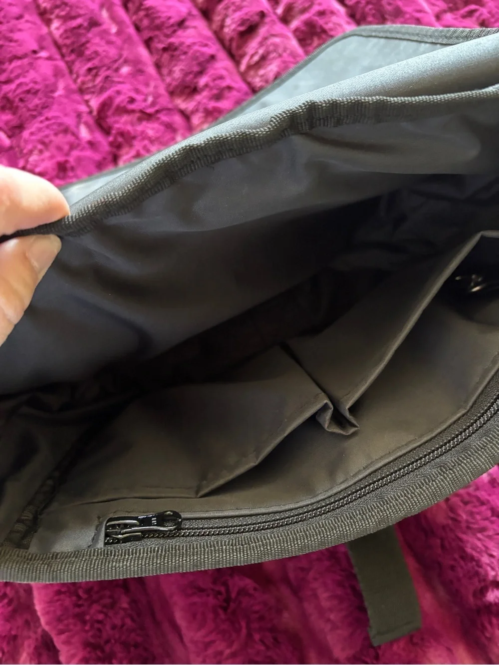 Vaho Gray inter tube Messenger Bag with Adjustable Strap